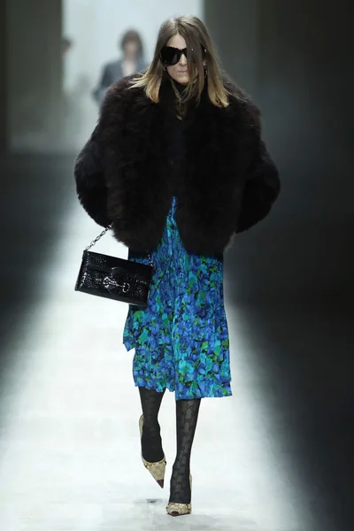 Look 40